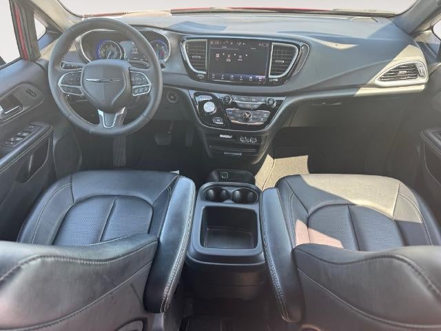 2025 Chrysler Pacifica Select FWD
