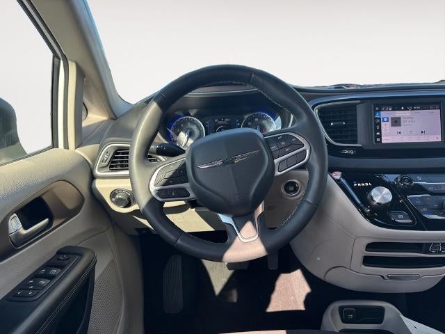 2023 Chrysler Voyager LX FWD