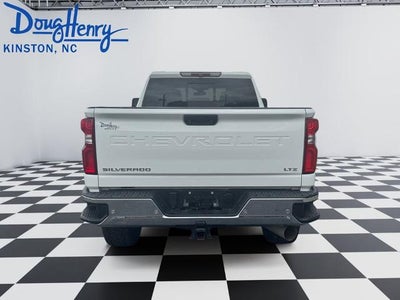 2022 Chevrolet Silverado 2500 HD Crew Cab Standard Box 4-Wheel Drive LTZ