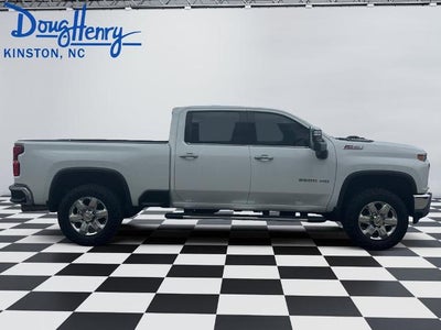2022 Chevrolet Silverado 2500 HD Crew Cab Standard Box 4-Wheel Drive LTZ