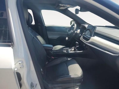 2023 Jeep Compass Latitude Lux 4x4