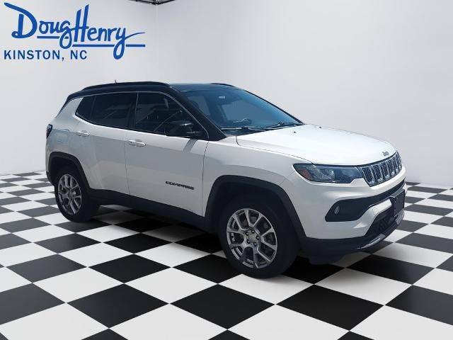 2023 Jeep Compass Latitude Lux 4x4