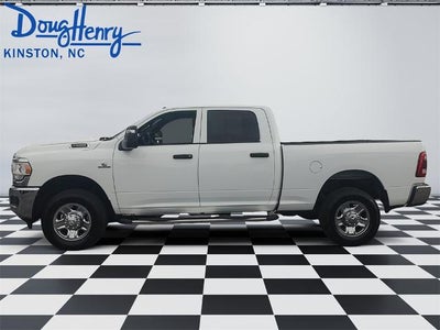 2024 RAM 2500 Tradesman 4x4 Crew Cab 6'4" Box