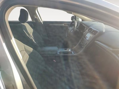 2020 Ford Fusion SE FWD