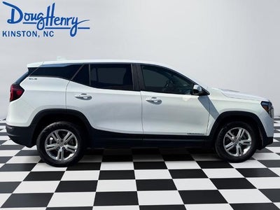2024 GMC Terrain FWD 4dr SLE