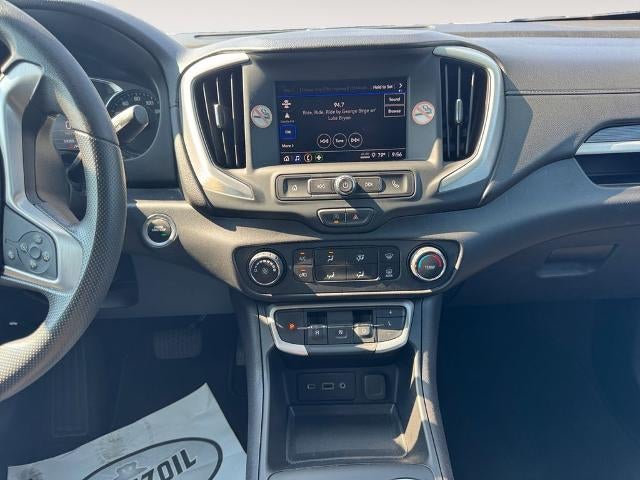 2024 GMC Terrain FWD 4dr SLE