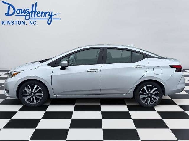 2025 Nissan Versa SV CVT