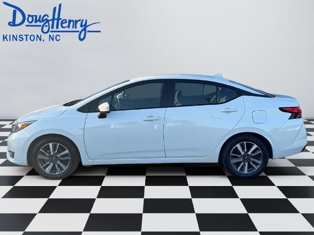 2025 Nissan Versa SV CVT