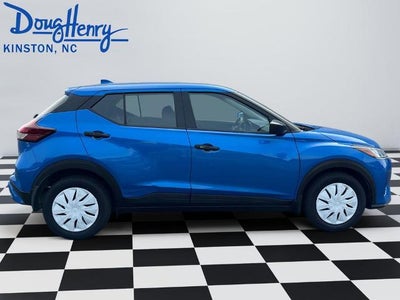 2024 Nissan Kicks S FWD