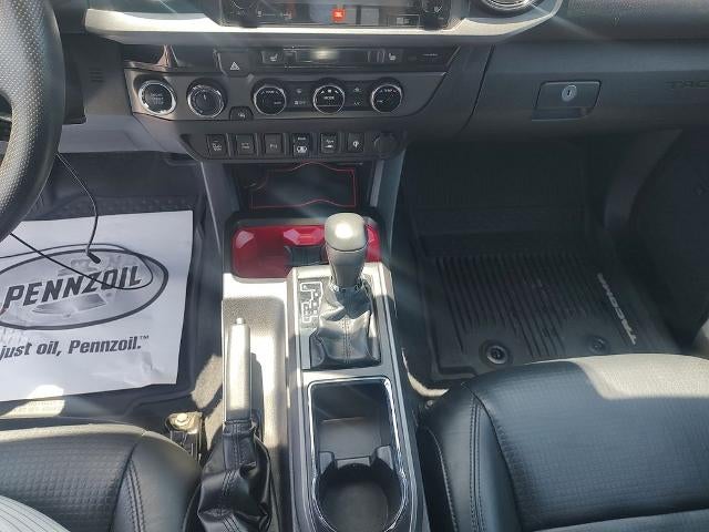 2018 Toyota Tacoma TRD Off Road Double Cab 5' Bed V6 4x4 AT (Natl)