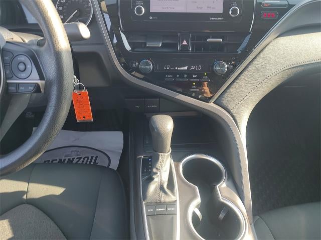 2023 Toyota Camry LE Auto (SE)