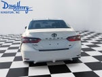 2024 Toyota Camry SE Auto (SE)