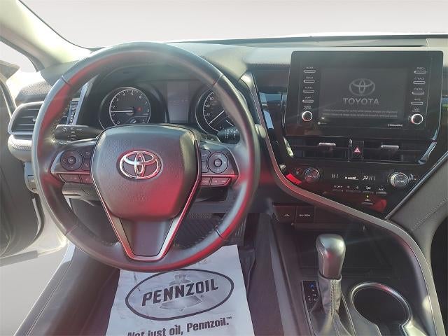 2024 Toyota Camry SE Auto (SE)