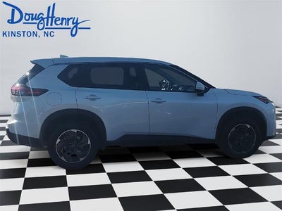 2024 Nissan Rogue FWD SV