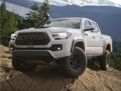 2020 Toyota Tacoma 2WD 2WD SR5 Double Cab 5' Bed I4 AT (SE)