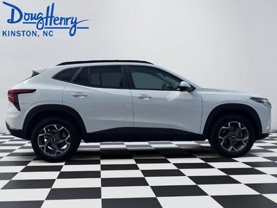 2025 Chevrolet Trax FWD 4dr LT