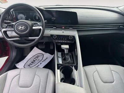 2024 Hyundai ELANTRA Limited IVT
