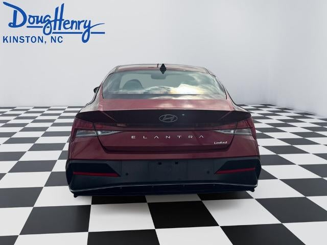 2024 Hyundai ELANTRA Limited IVT