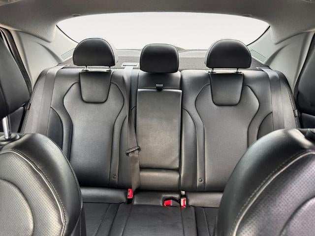 2024 Hyundai ELANTRA Limited IVT