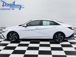 2024 Hyundai ELANTRA Limited IVT