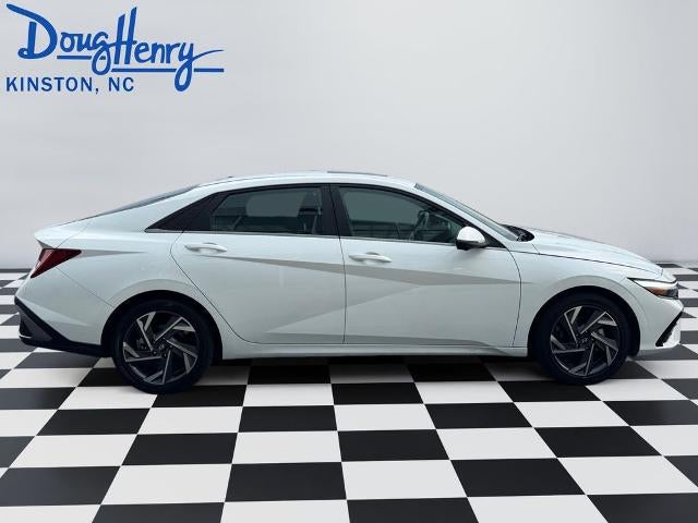 2024 Hyundai ELANTRA Limited IVT