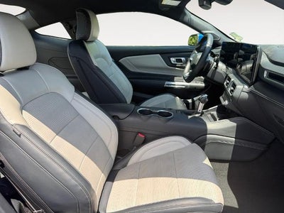 2024 Ford Mustang GT Premium Fastback