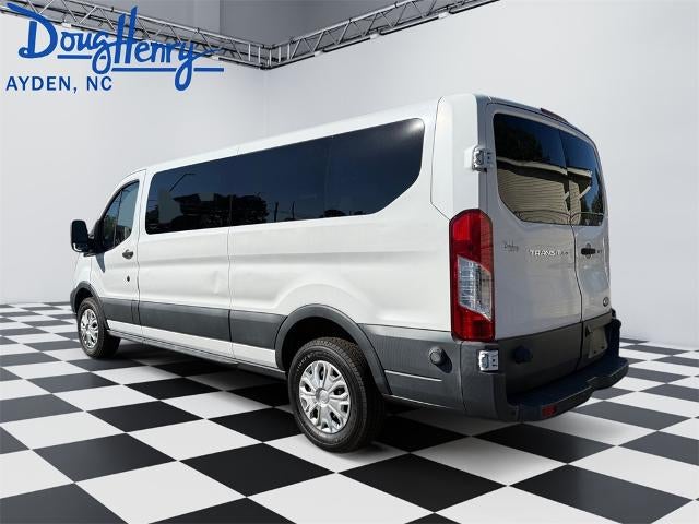 2016 Ford Transit Wagon T-350 148" Low Roof XLT Swing-Out RH Dr