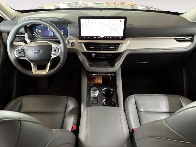 2025 Ford Explorer Active RWD