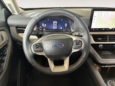 2025 Ford Explorer Active RWD