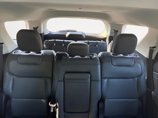 2026 Ford Explorer Active w/100A Pkg RWD