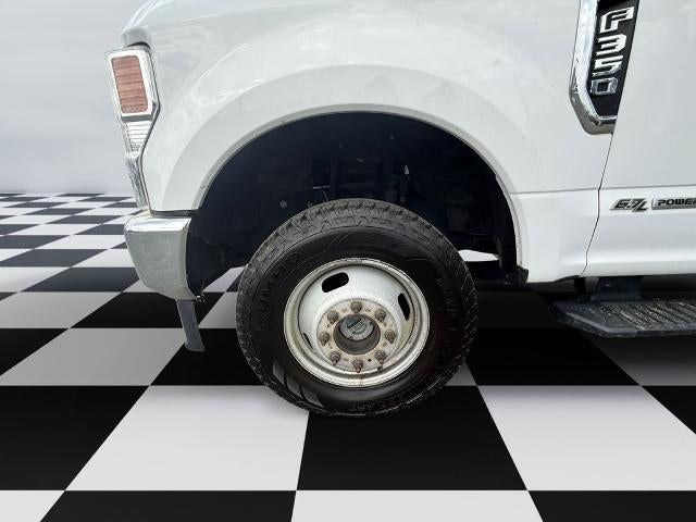 2020 Ford Super Duty F-350 DRW XL 4WD Crew Cab 8' Box