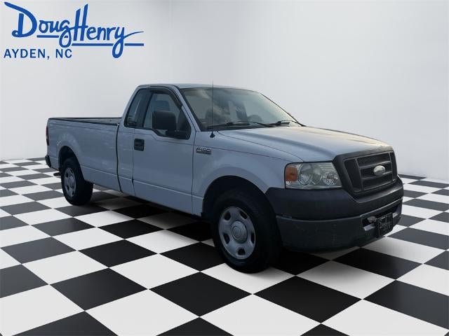 2006 Ford F-150 2WD Regular Cab Styleside 6-1/2 Ft Box XL
