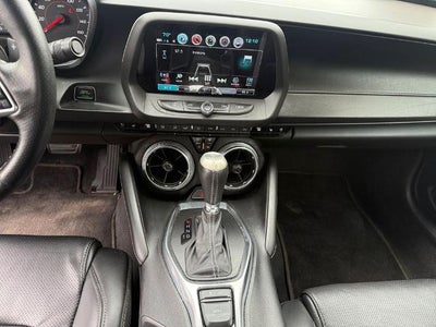 2018 Chevrolet Camaro 2dr Convertible 2LT