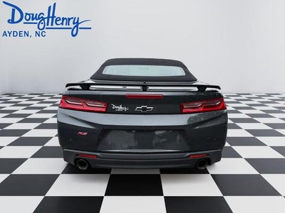 2018 Chevrolet Camaro 2dr Convertible 2LT
