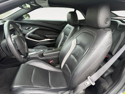 2018 Chevrolet Camaro 2dr Convertible 2LT