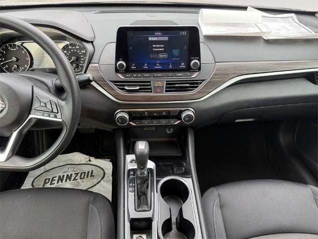 2024 Nissan Altima 2.5 SV Sedan