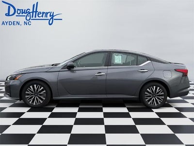 2024 Nissan Altima 2.5 SV Sedan