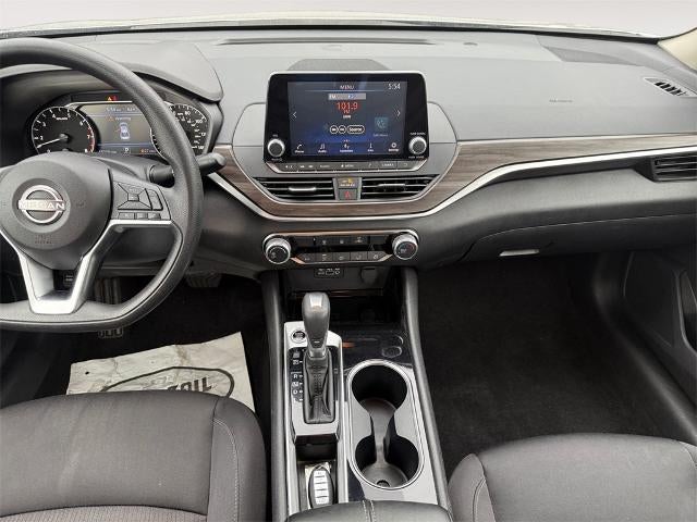 2024 Nissan Altima 2.5 SV Sedan