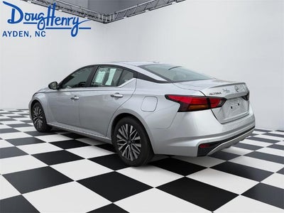 2024 Nissan Altima 2.5 SV Sedan