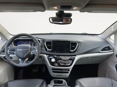 2024 Chrysler Pacifica Touring L FWD