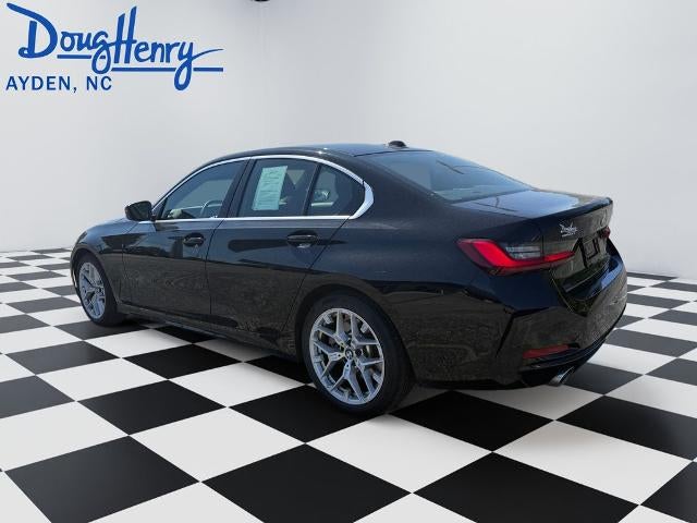 2025 BMW 330i Sedan