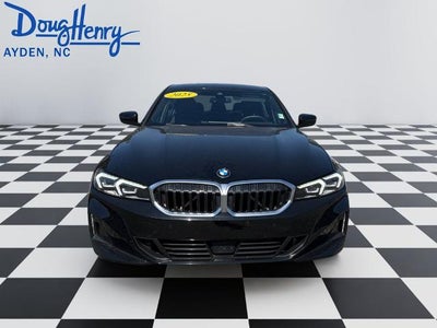 2025 BMW 330i Sedan