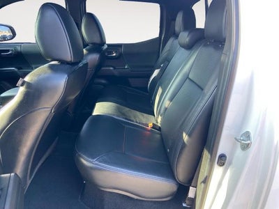 2022 Toyota Tacoma 4WD 4WD TRD Sport Double Cab 5' Bed V6 AT (Natl)