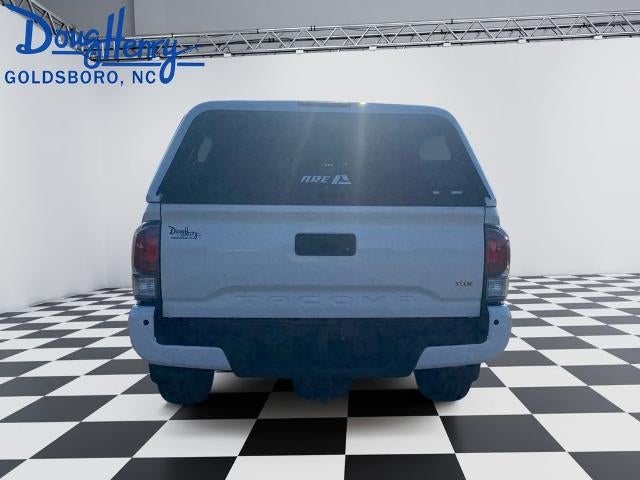 2022 Toyota Tacoma 4WD 4WD TRD Sport Double Cab 5' Bed V6 AT (Natl)