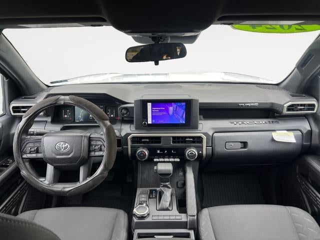 2024 Toyota Tacoma 4WD 4WD SR Double Cab 5' Bed AT (GS)
