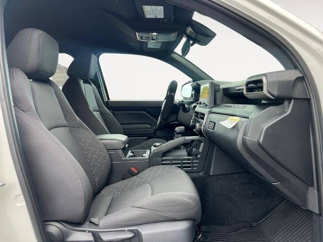 2024 Toyota Tacoma 4WD 4WD SR Double Cab 5' Bed AT (GS)