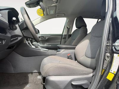 2025 Toyota RAV4 Hybrid LE AWD (Natl)