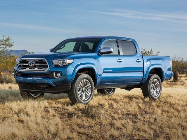 2017 Toyota Tacoma SR5 Double Cab 5' Bed V6 4x2 AT (GS)