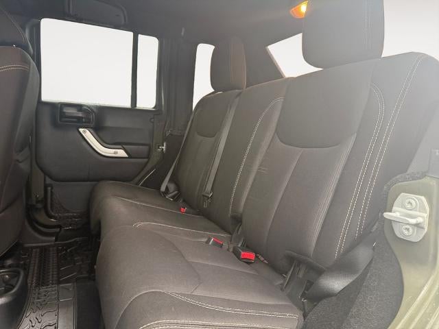 2016 Jeep Wrangler Unlimited 4WD 4dr Sahara