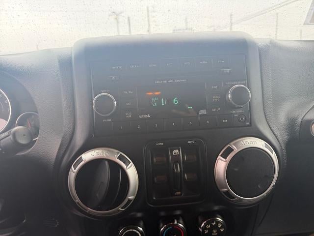 2016 Jeep Wrangler Unlimited 4WD 4dr Sahara